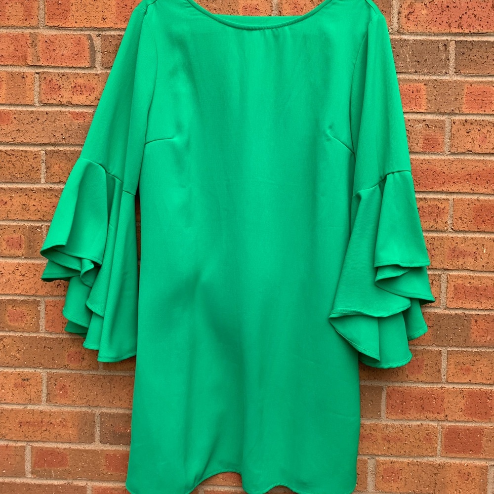 Impressions Bright Emerald cocktail dress. New with tags
